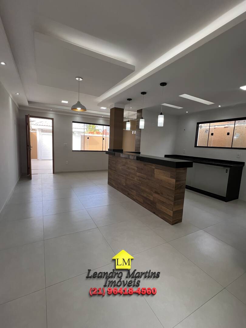 Casa à venda com 3 quartos, 220m² - Foto 25