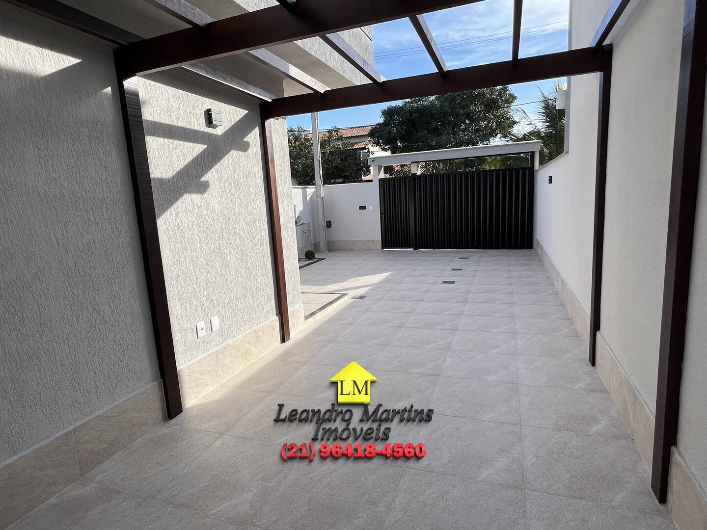 Casa à venda com 3 quartos, 240m² - Foto 8