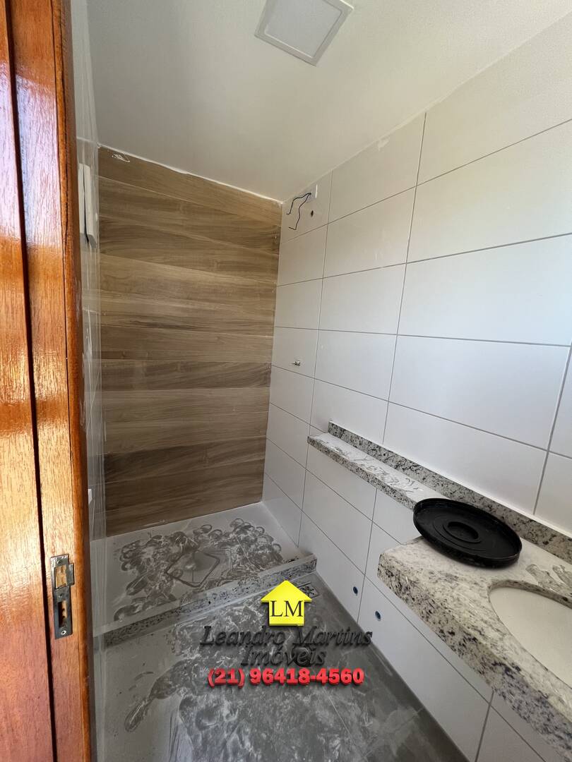 Casa à venda com 3 quartos, 240m² - Foto 14