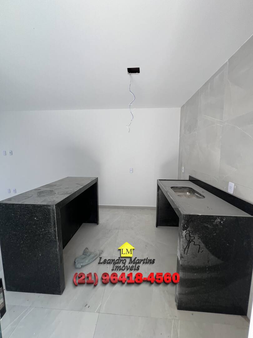 Casa à venda com 2 quartos, 100m² - Foto 18